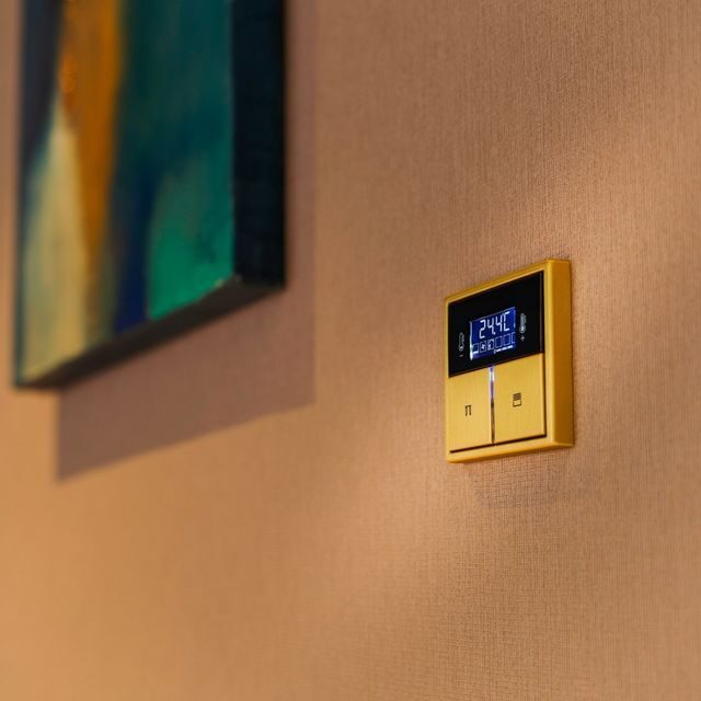 Jung F40 Keypad With Thermostat - F40 Range